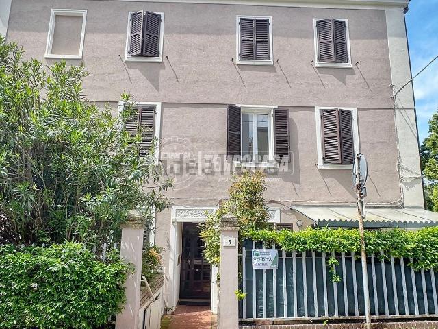 Appartamento in vendita di 80 m² in Via Gioacchino Rossini