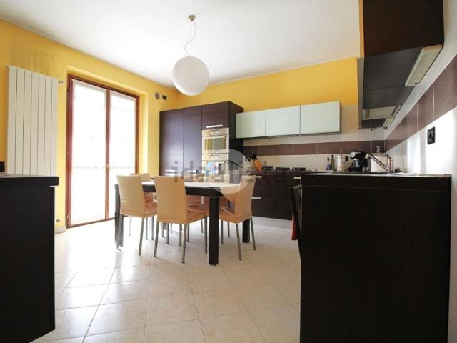 Appartamento in vendita di 80 m² in Via Giorgio e Giovanni Amendola, 5