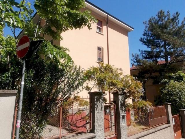 Appartamento in vendita di 80 m² in Via Giordano Bruno