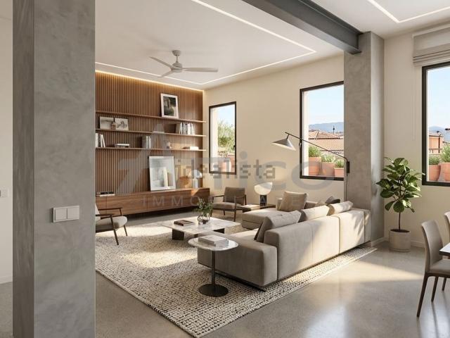Appartamento in vendita di 80 m² in Via Giordano Bruno