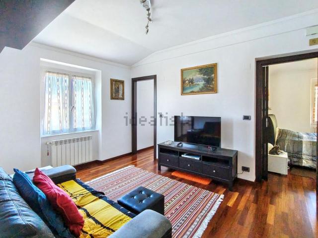 Appartamento in vendita di 80 m² in Via Giacinto Carini