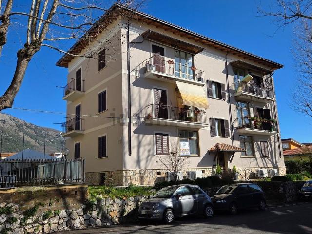 Appartamento in vendita di 80 m² in Via Giacomo Matteotti