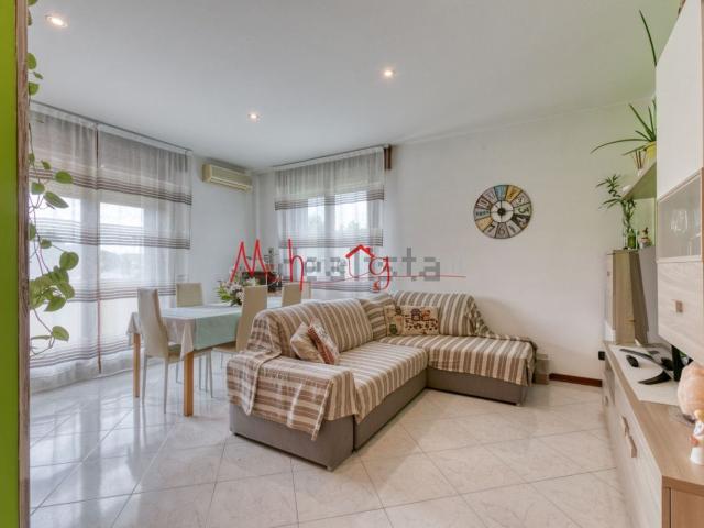 Appartamento in vendita di 80 m² in Via Giacomo Matteotti