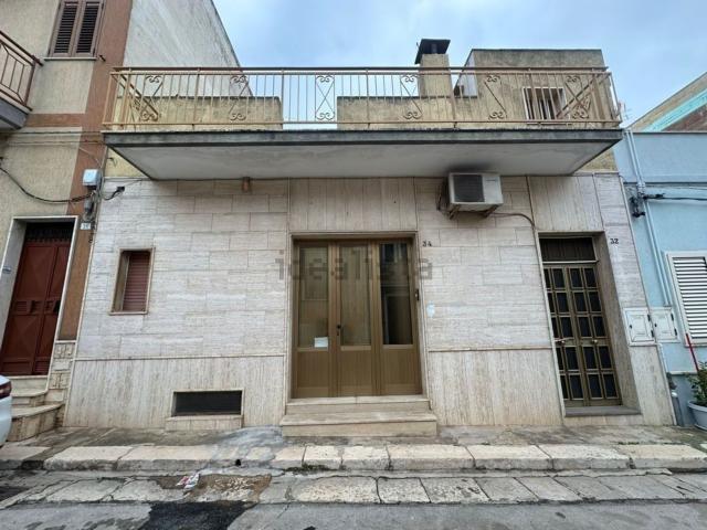 Appartamento in vendita di 80 m² in Via Giacomo Matteotti, 32