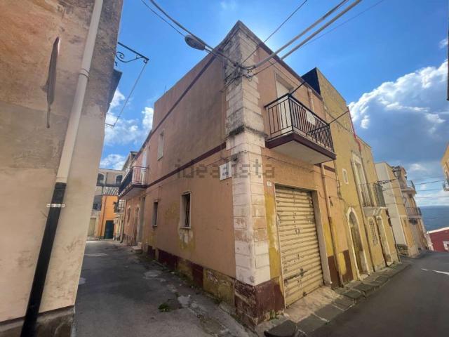 Appartamento in vendita di 80 m² in Via Giuseppe Verdi