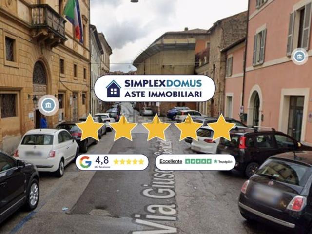 Appartamento in vendita di 80 m² in Via Giuseppe Garibaldi