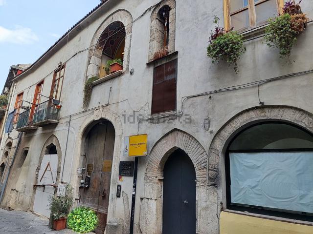 Appartamento in vendita di 80 m² in Via Giuseppe Manciotti