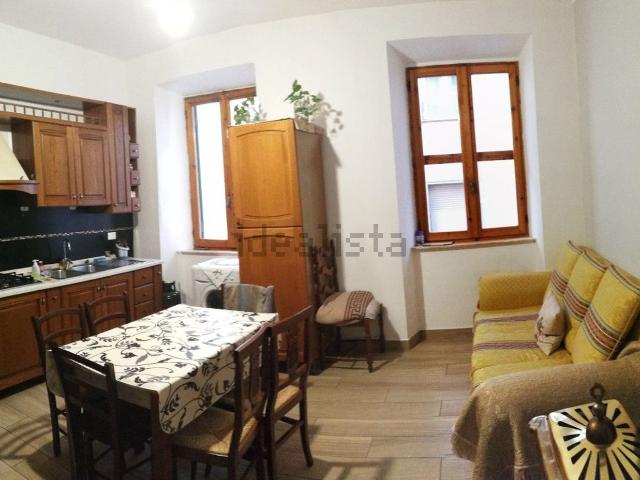 Appartamento in vendita di 80 m² in Via Giuseppe Stendardi