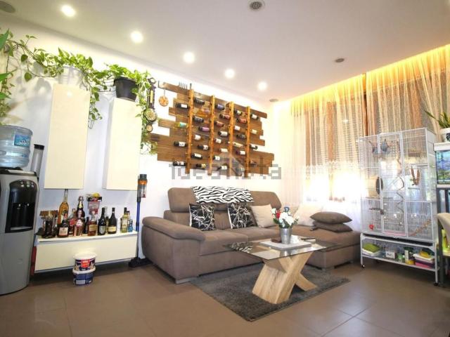 Appartamento in vendita di 80 m² in Via I. Luminasi, 16