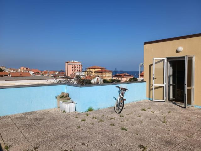 Appartamento in vendita di 80 m² in Via Litoranea, 167