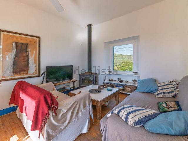 Appartamento in vendita di 80 m² in Via litoranea, 19