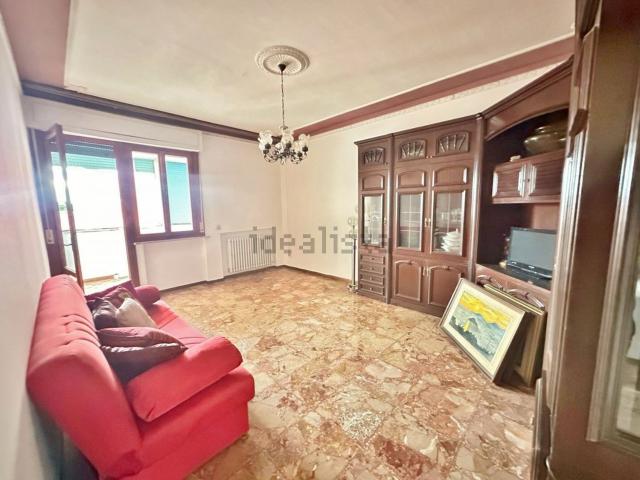 Appartamento in vendita di 80 m² in Via Litoranea
