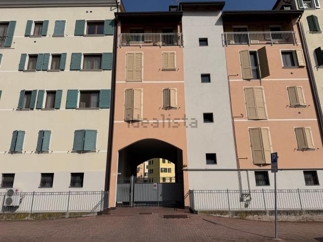 Appartamento in vendita di 80 m² in Via Lombardia, 6