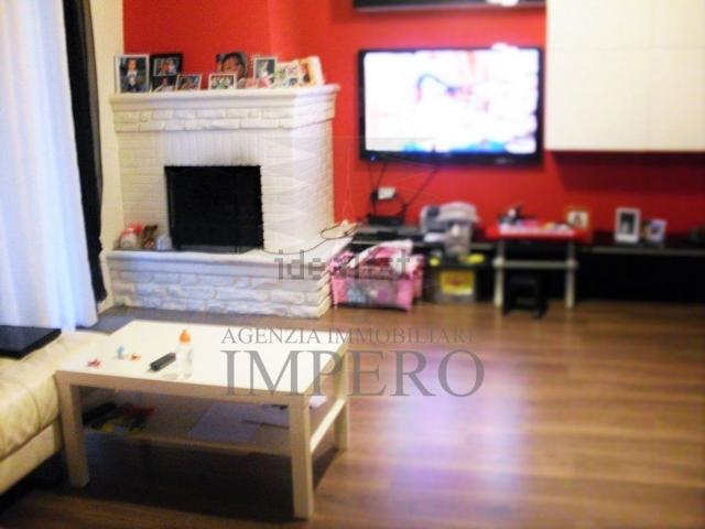 Appartamento in vendita di 80 m² in Via Luciano Veziano, 3