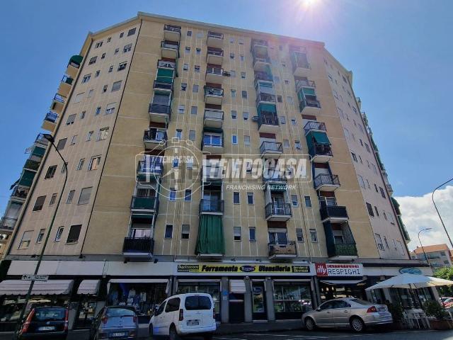 Appartamento in vendita di 80 m² in Via Luigi Salvatore Cherubini, 76