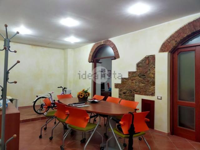 Appartamento in vendita di 80 m² in Via Marco Aurelio Severino, 6