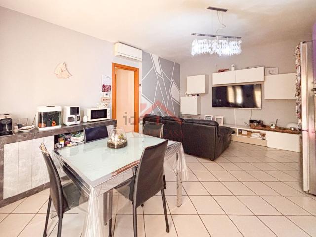 Appartamento in vendita di 80 m² in Via mare Adriatico