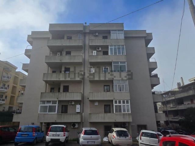 Appartamento in vendita di 80 m² in Via Maria D&apos Enghien