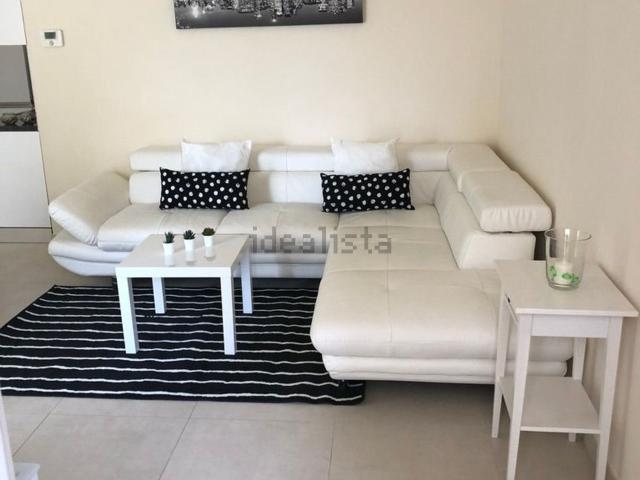 Appartamento in vendita di 80 m² in Via Melozzo da Forlì, 7