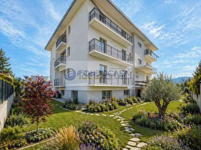 Appartamento in vendita di 80 m² in Via Michelangelo Buonarroti