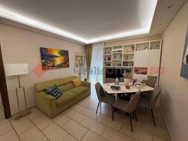 Appartamento in vendita di 80 m² in Via Michele Ruta, 57