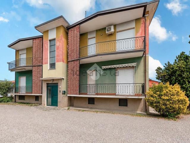 Appartamento in vendita di 80 m² in Via Monte Bianco, 1