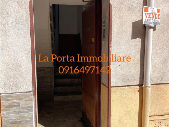 Appartamento in vendita di 80 m² in Via Montegrappa, 94