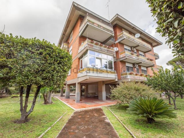 Appartamento in vendita di 80 m² in Via Muro Lucano, 25
