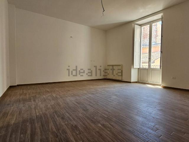Appartamento in vendita di 80 m² in Via Nazario Sauro, 71