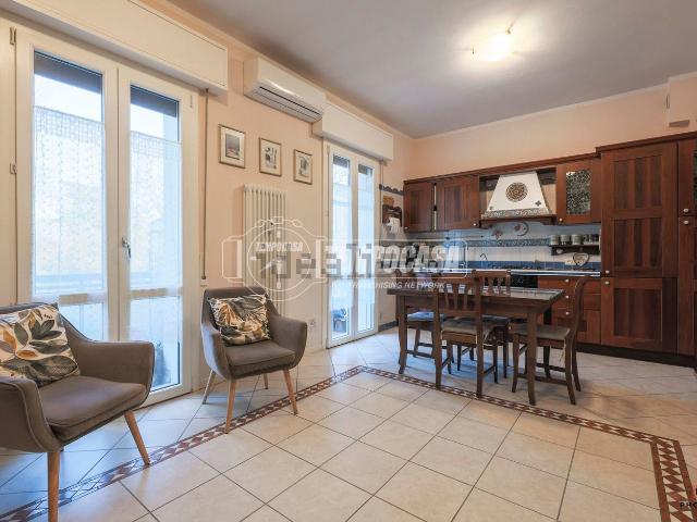 Appartamento in vendita di 80 m² in Via Nino Bonfiglioli, 1