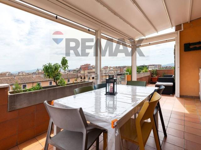 Appartamento in vendita di 80 m² in Via Nuoro, 12