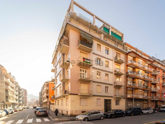 Appartamento in vendita di 80 m² in Via Oropa, 126