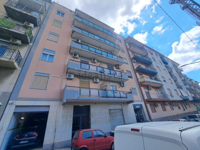 Appartamento in vendita di 80 m² in Via Oreto, 5
