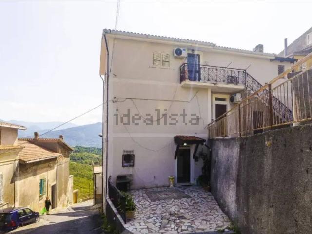 Appartamento in vendita di 80 m² in Via Ortora
