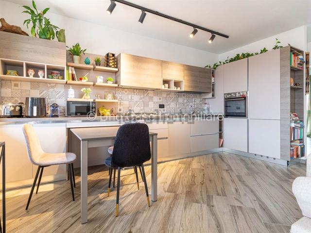 Appartamento in vendita di 80 m² in Via P. Crotta, 17