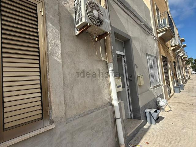 Appartamento in vendita di 80 m² in Via Pantelleria, 83
