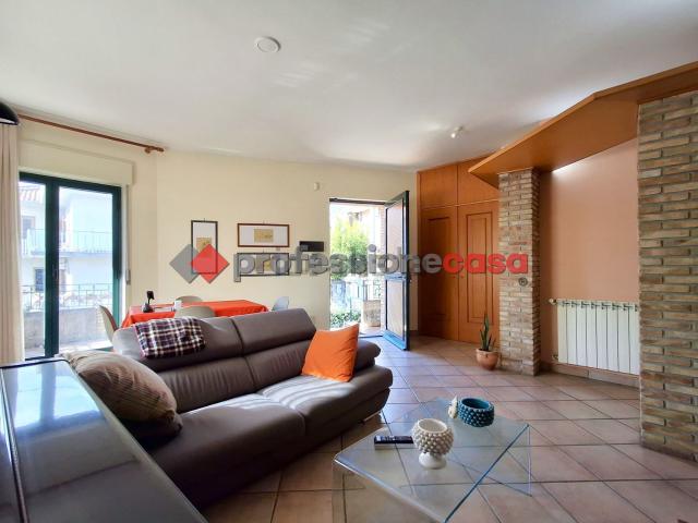 Appartamento in vendita di 80 m² in Via Pacini, 40