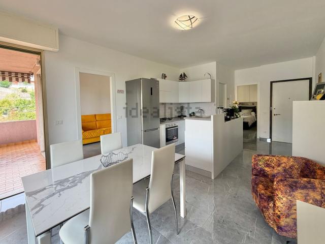 Appartamento in vendita di 80 m² in Via Padre Semeria, 394