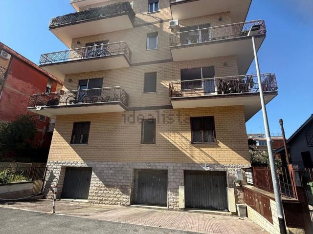 Appartamento in vendita di 80 m² in Via Partanna