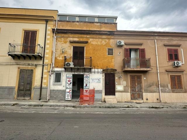 Appartamento in vendita di 80 m² in Via Partanna Mondello, 12