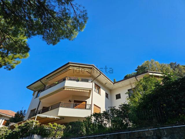 Appartamento in vendita di 80 m² in Via Pasteur