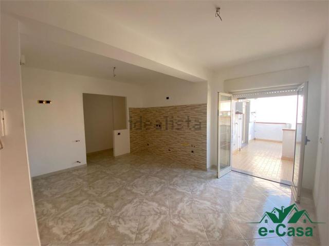 Appartamento in vendita di 80 m² in Via Pascoli, 10