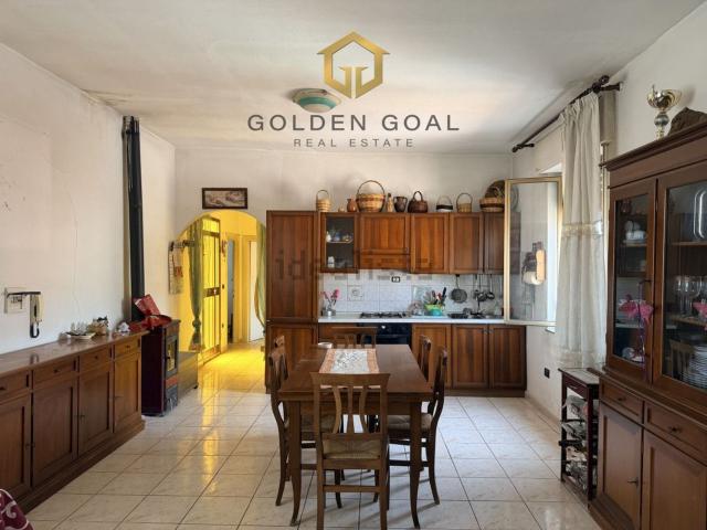 Appartamento in vendita di 80 m² in Via Pascoli