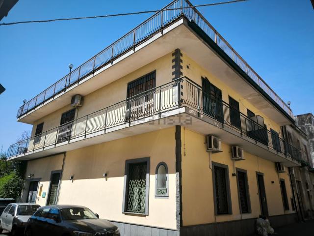 Appartamento in vendita di 80 m² in Via Pennisi