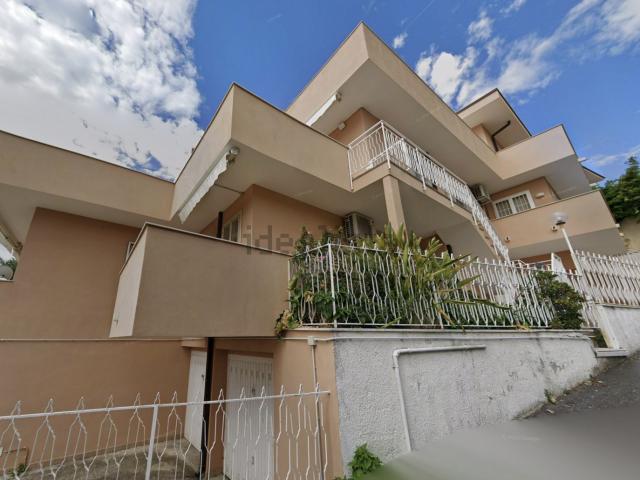 Appartamento in vendita di 80 m² in Via Peirona, 9