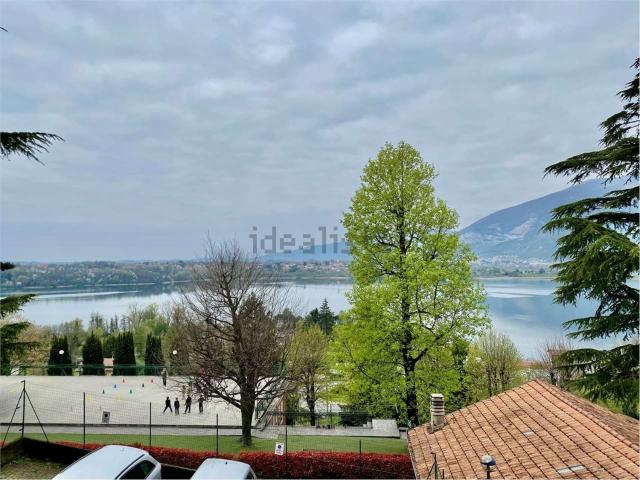 Appartamento in vendita di 80 m² in Via per Galbiate, 5