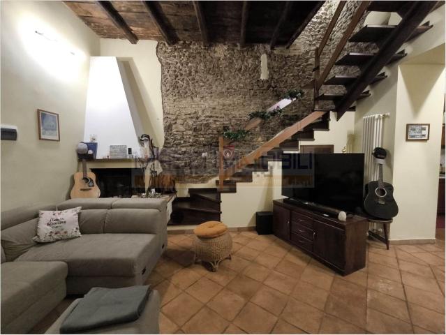 Appartamento in vendita di 80 m² in Via Pescheria, 32
