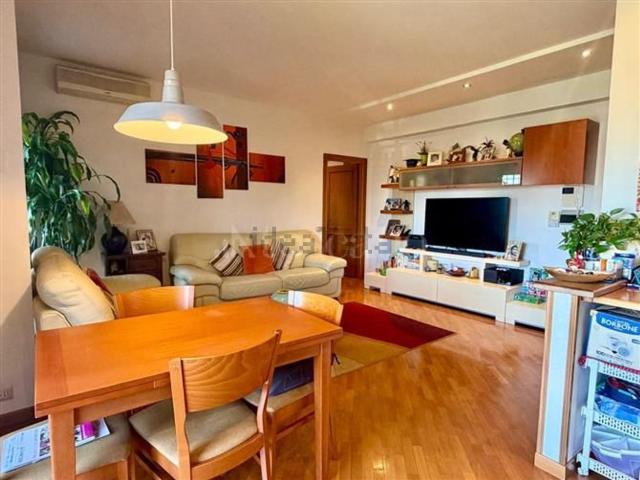 Appartamento in vendita di 80 m² in Via Petrizzi