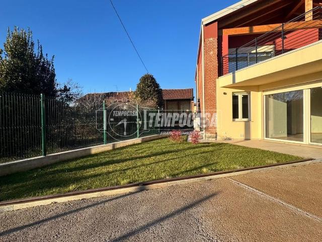 Appartamento in vendita di 80 m² in Via Pinerolo, 34