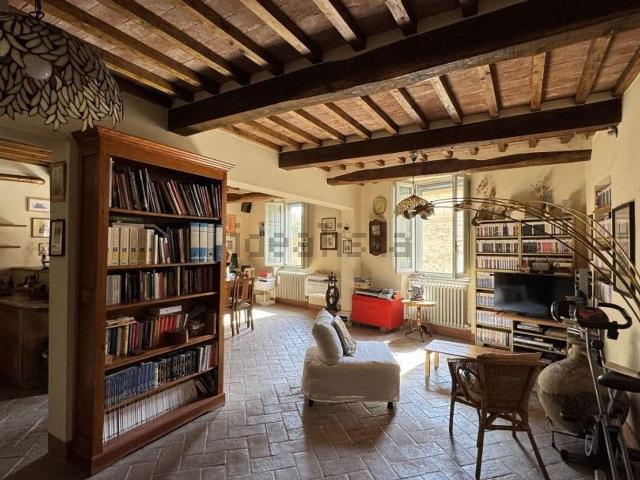 Appartamento in vendita di 80 m² in Via Pietro Vannucci, 103